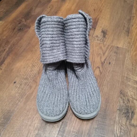 UGG Women's Classic Cardy Sock Boots Gray Knit Sheepskin Winter Fold Over Size 6 - Picture 6 of 9